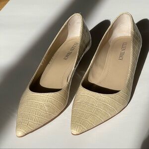 Ellen Tracy Pointed Shoes Page size 6 1/2 M
